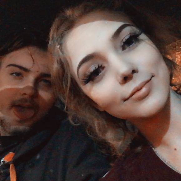 Meet your Posher, Dez - Picture 1 of 1